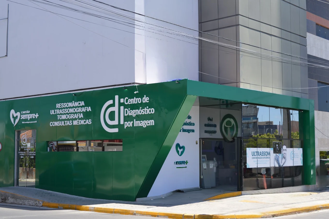 Fachada da clínica CDI Sempre Mais, parceira do cartão Sempre+
